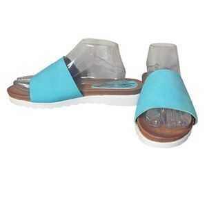 NWOB SEVEN7‎ Pearl Slide Turquoise Sandal Women's Size 10